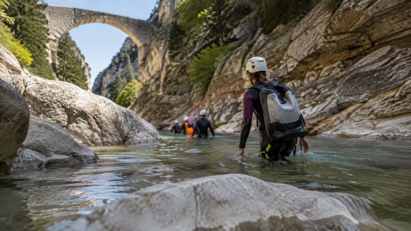 Imaginez débuter le canyoning dans les gorges de l'Ardèche